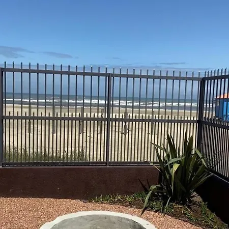 Villa Casa Com Piscina A Beira Mar Imbé Exterior foto
